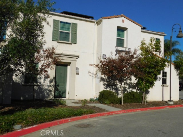 Glendora Condo: 299 East Arrow