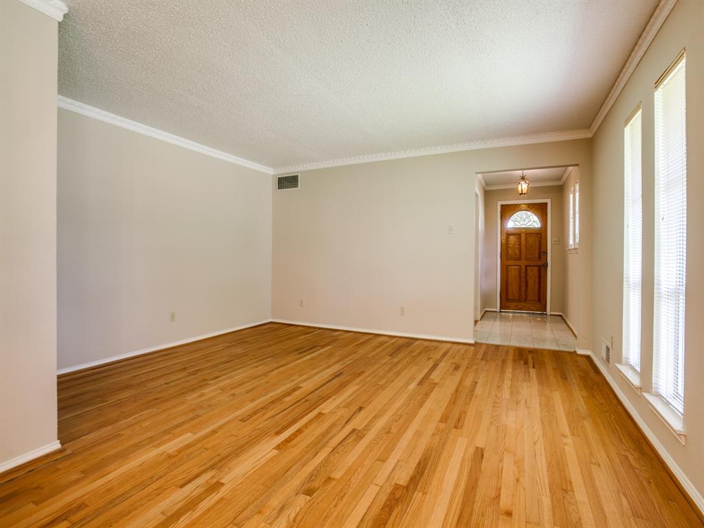 Richardson Condo: 2627 Forest Grove Drive
