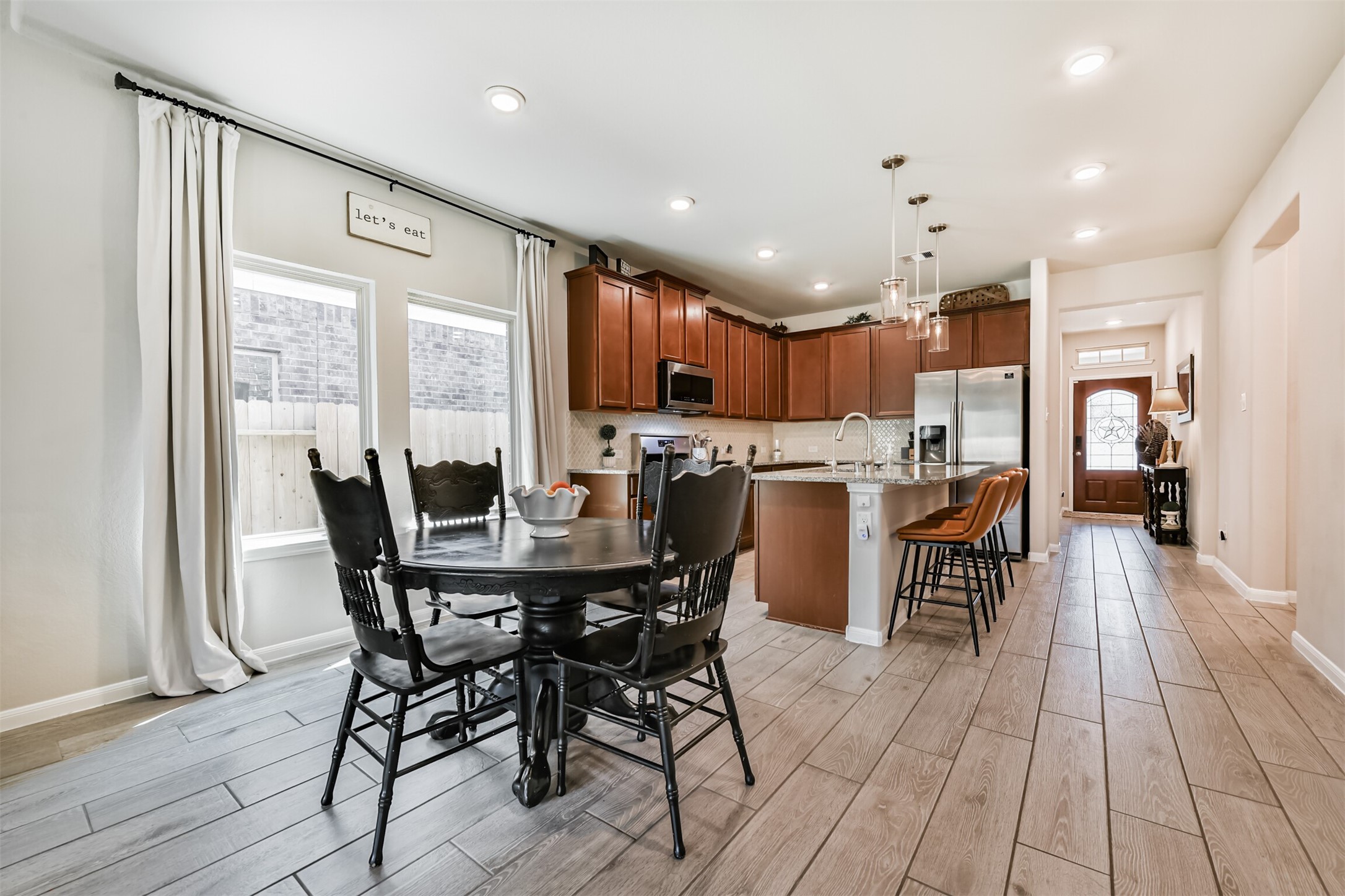 La Porte Condo: 533 Winburn Tide Lane