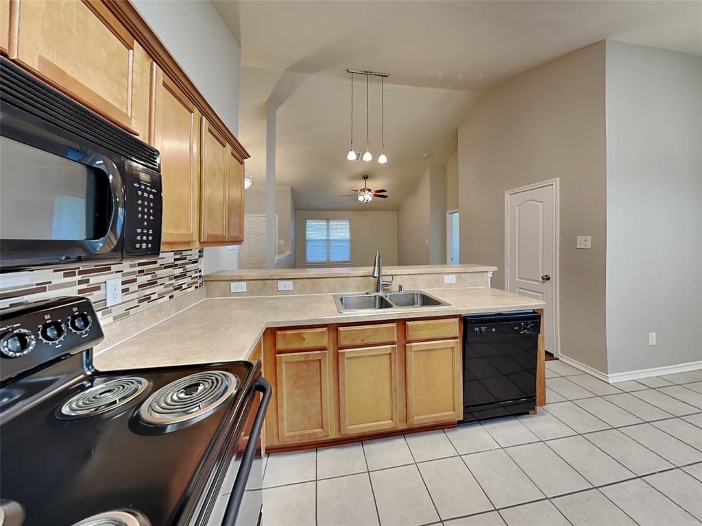 Fort Worth Condo: 8921 Highland Orchard Drive