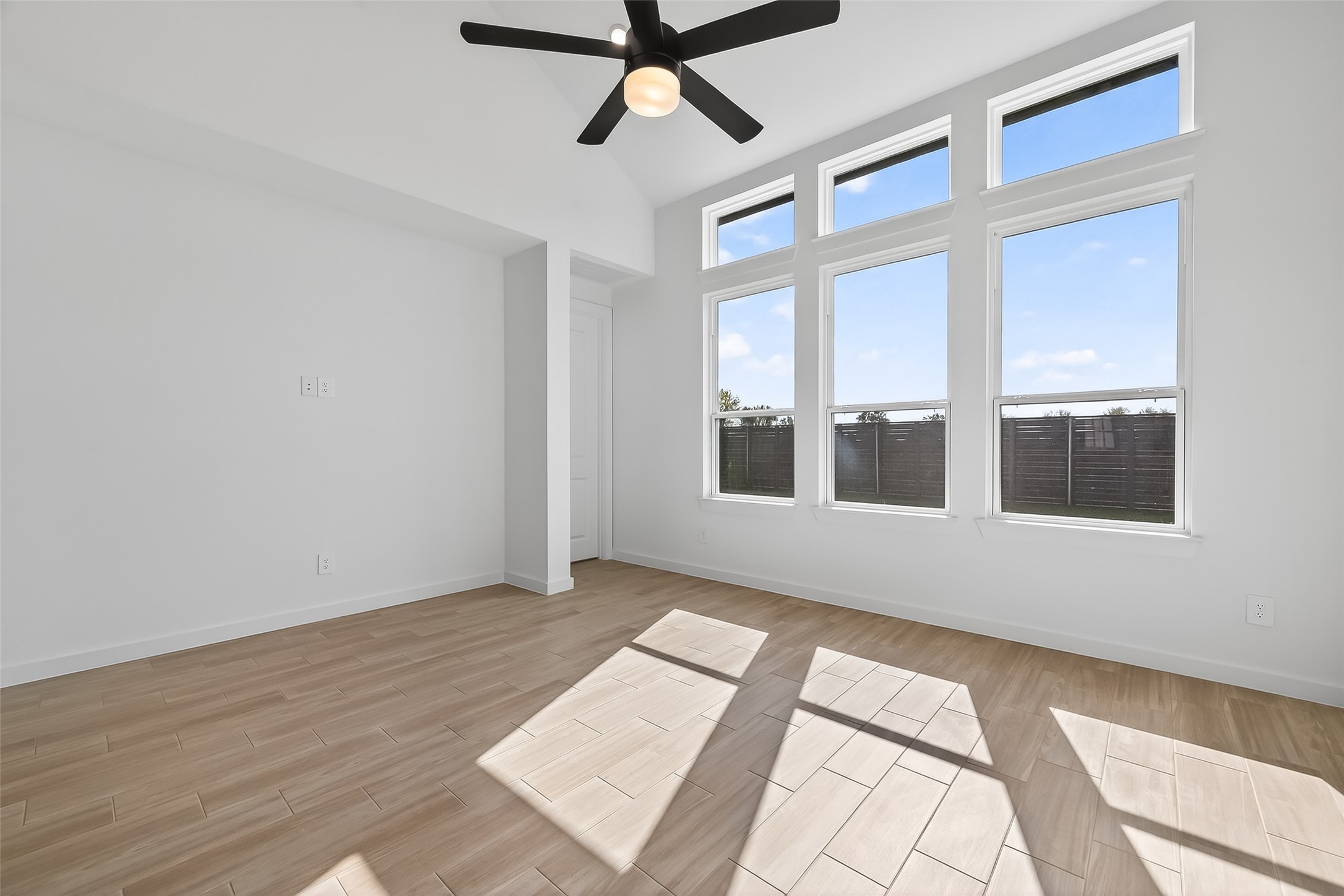 Richmond Condo: 3222 Kindred Way