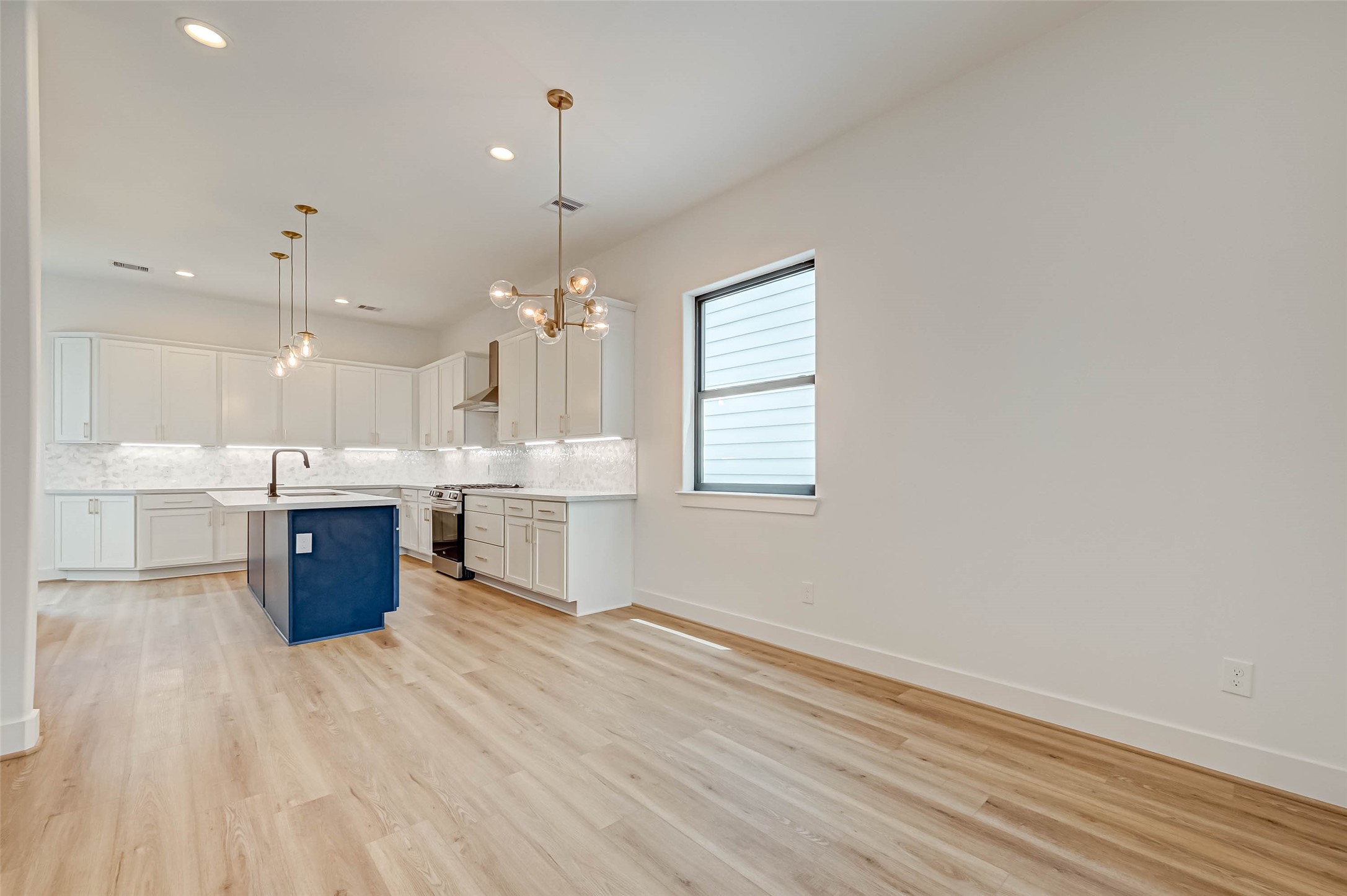 Houston Condo: 3503 Anita Street