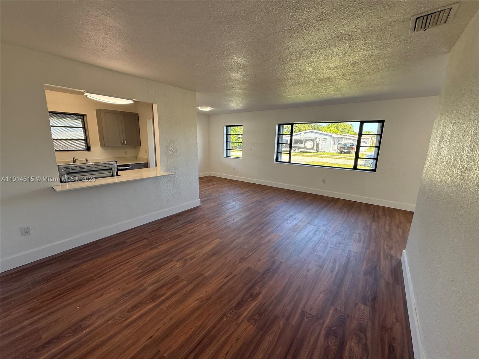 Miami Gardens Condo: 1430 Northwest 176th Terrace