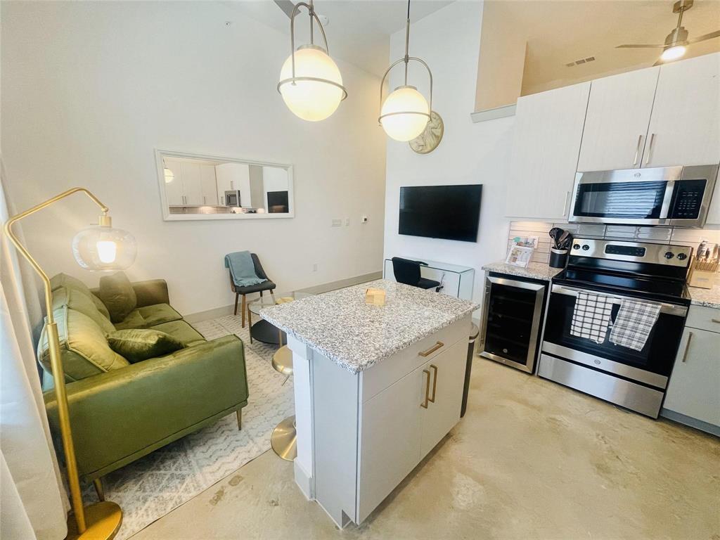 Dallas Condo: 13701 Montfort Drive