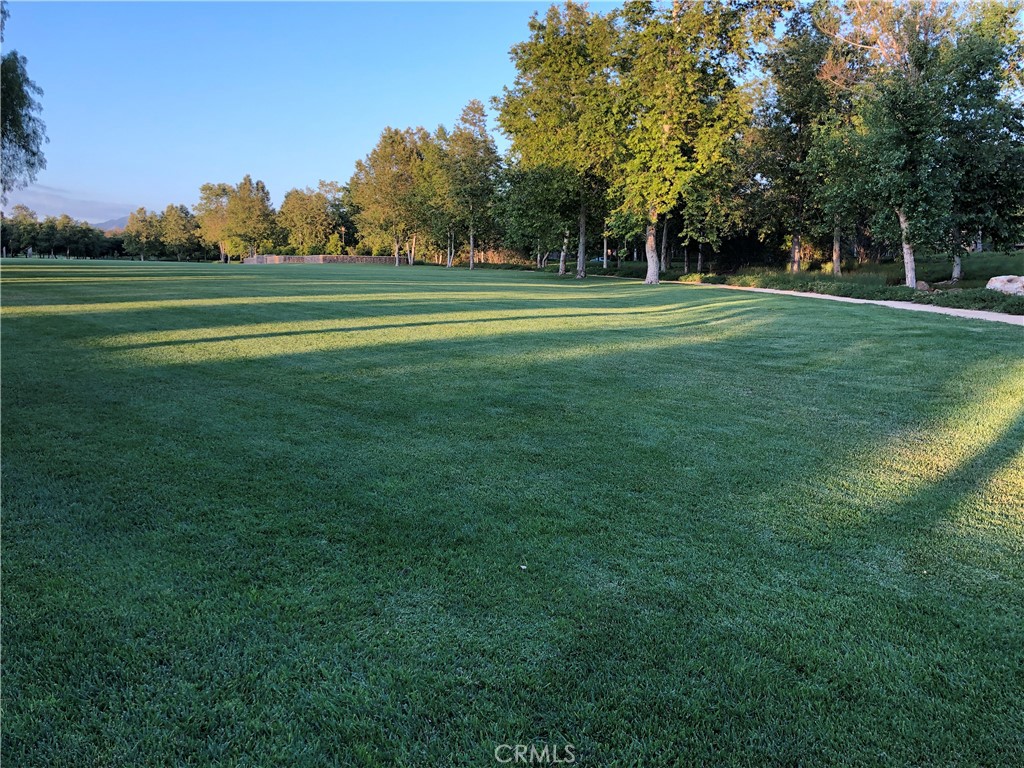 Irvine Condo: 122 Vintage