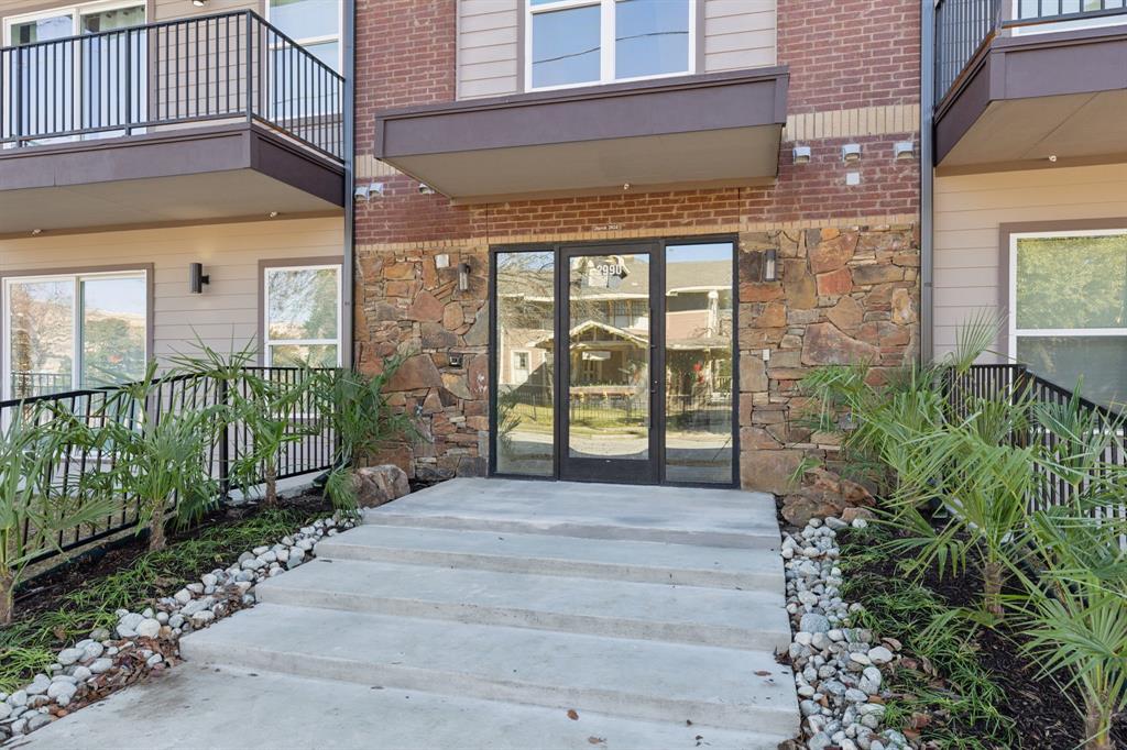 Dallas Condo: 2990 Reagan Street