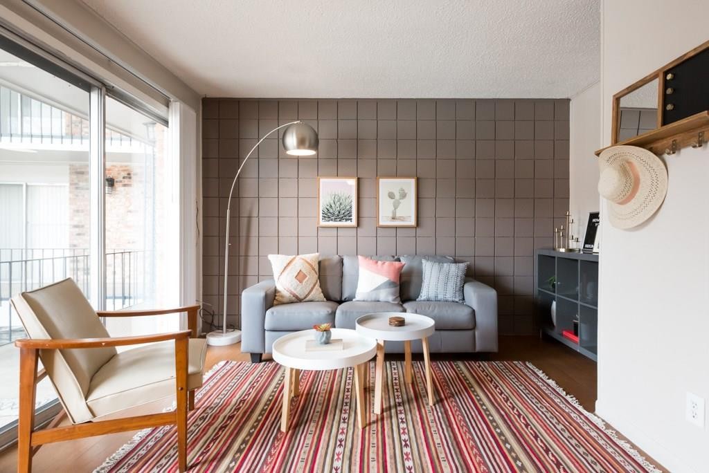 Austin Condo: 3212 Red River Street