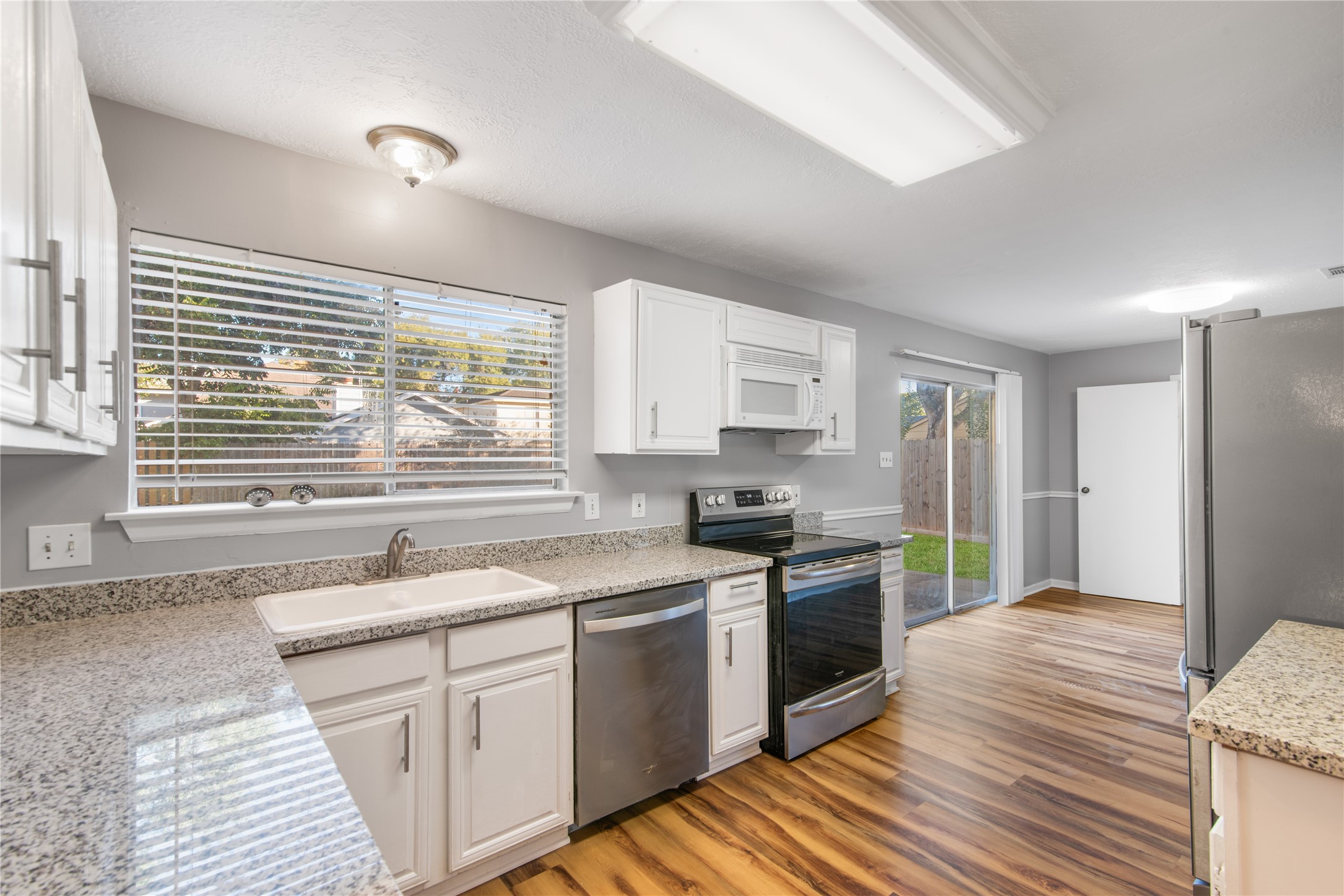 Richmond Condo: 2335 Trail Wood Lane