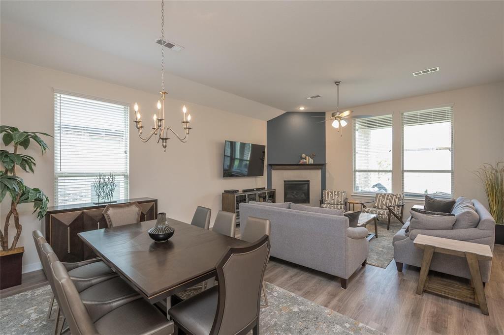 Argyle Condo: 904 Nuthatch Court