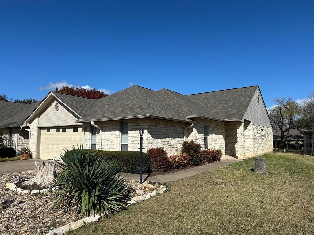 Marble Falls Condo: 32 Fairway Lane