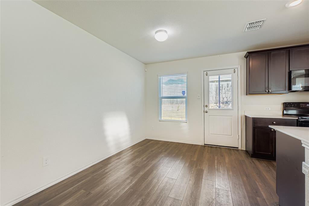 Dallas Condo: 9243 Marilyn Place