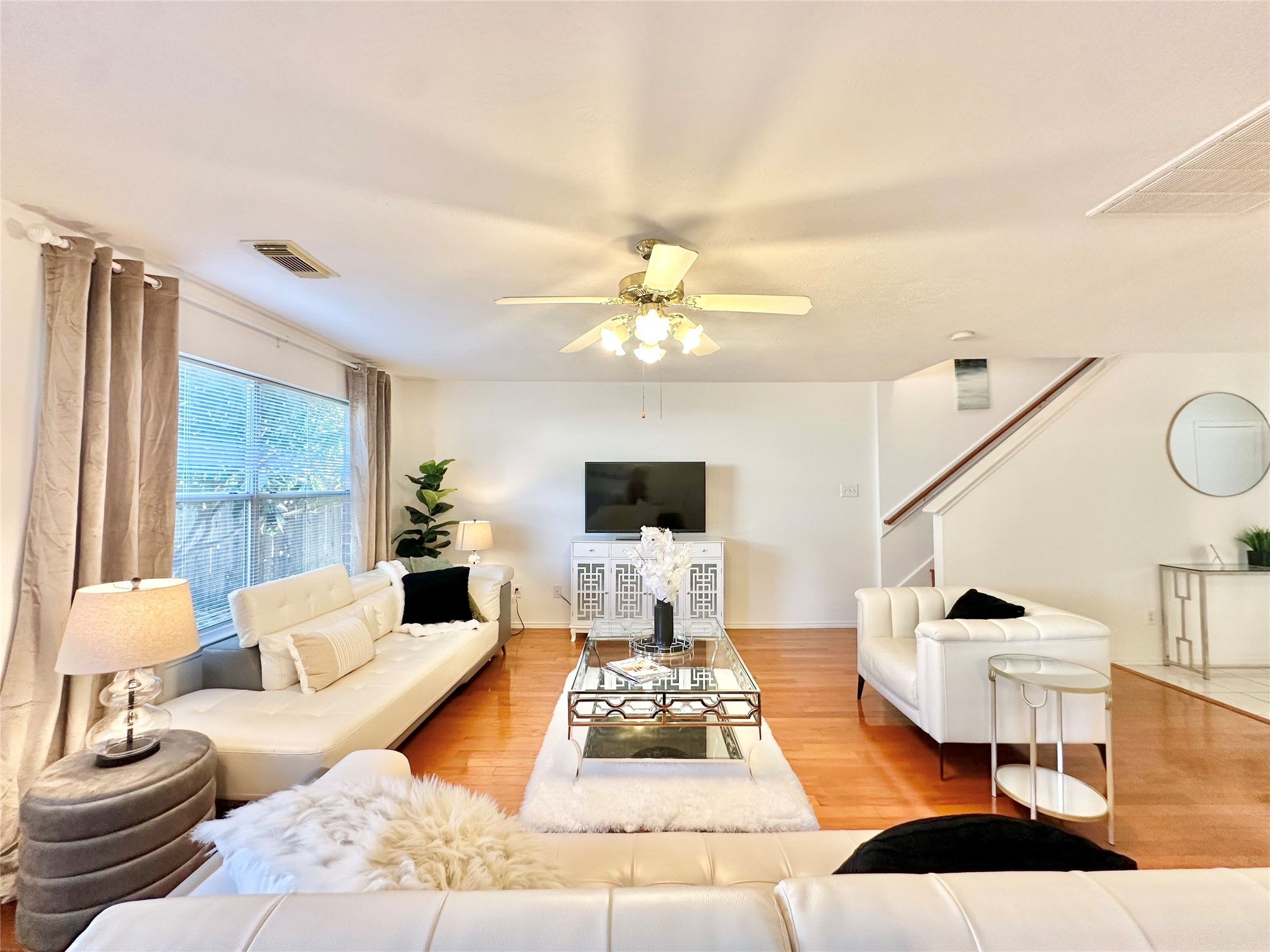 Houston Condo: 8223 Golf Green Circle