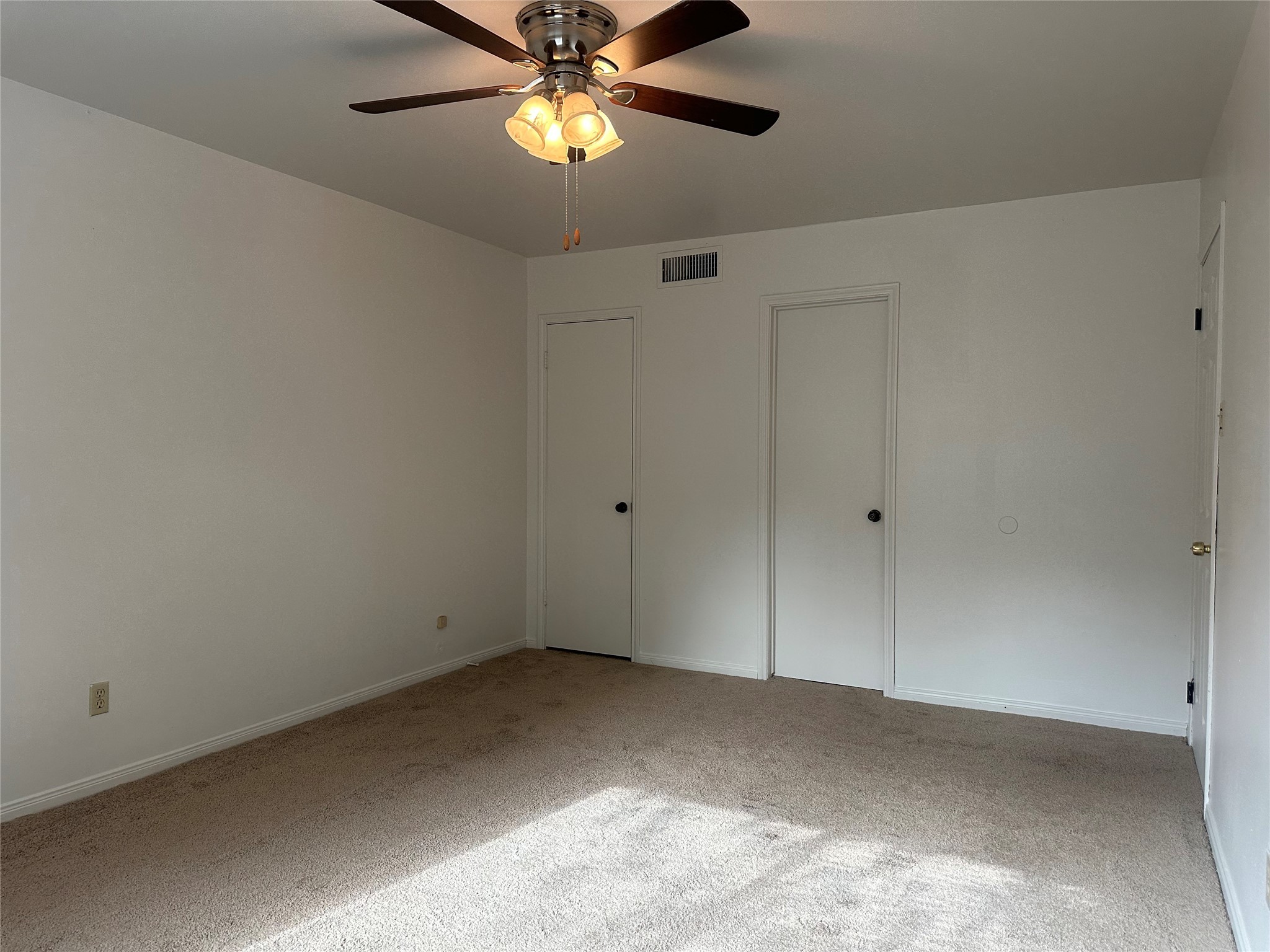 Crosby Condo: 1914 Indian Shores Road