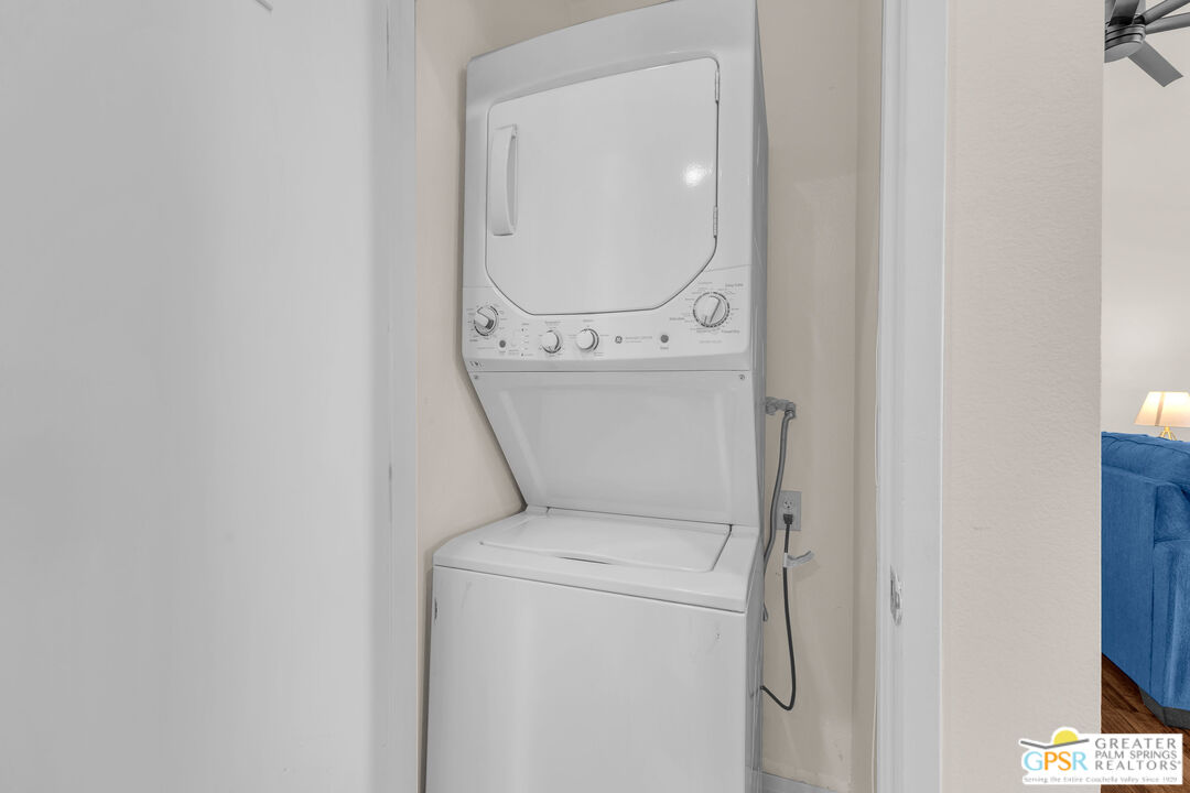 Palm Springs Condo: 3657 Quiet Side Street