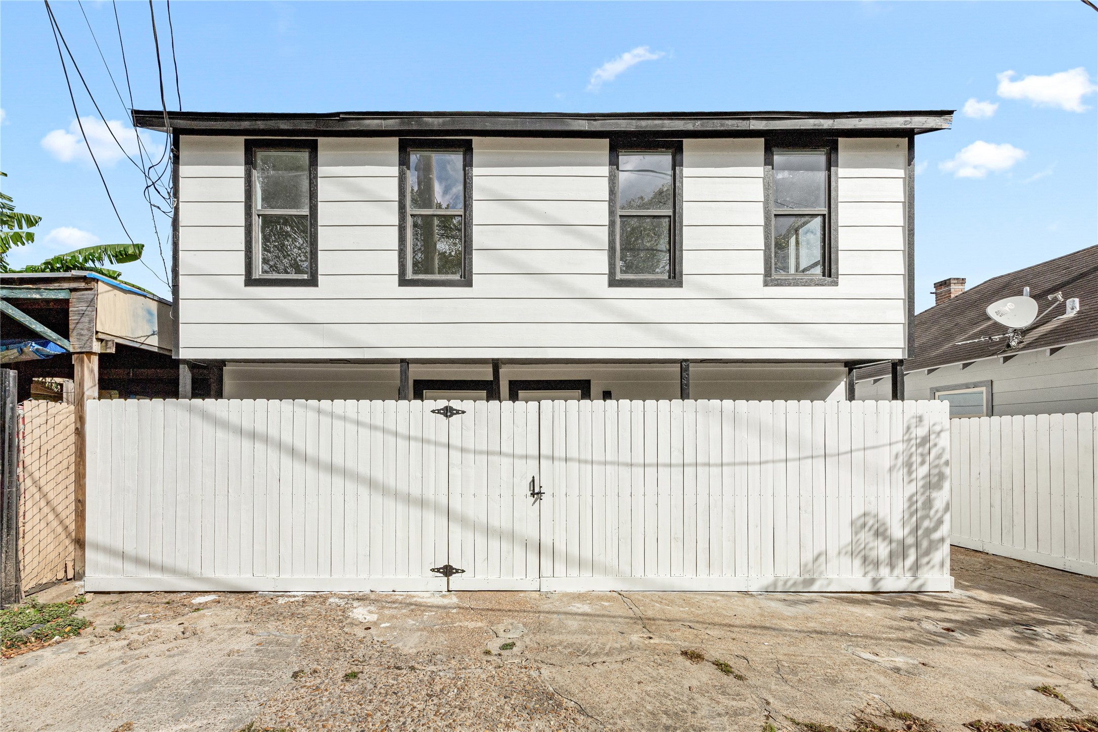 Houston Condo: 3229 Holman Street