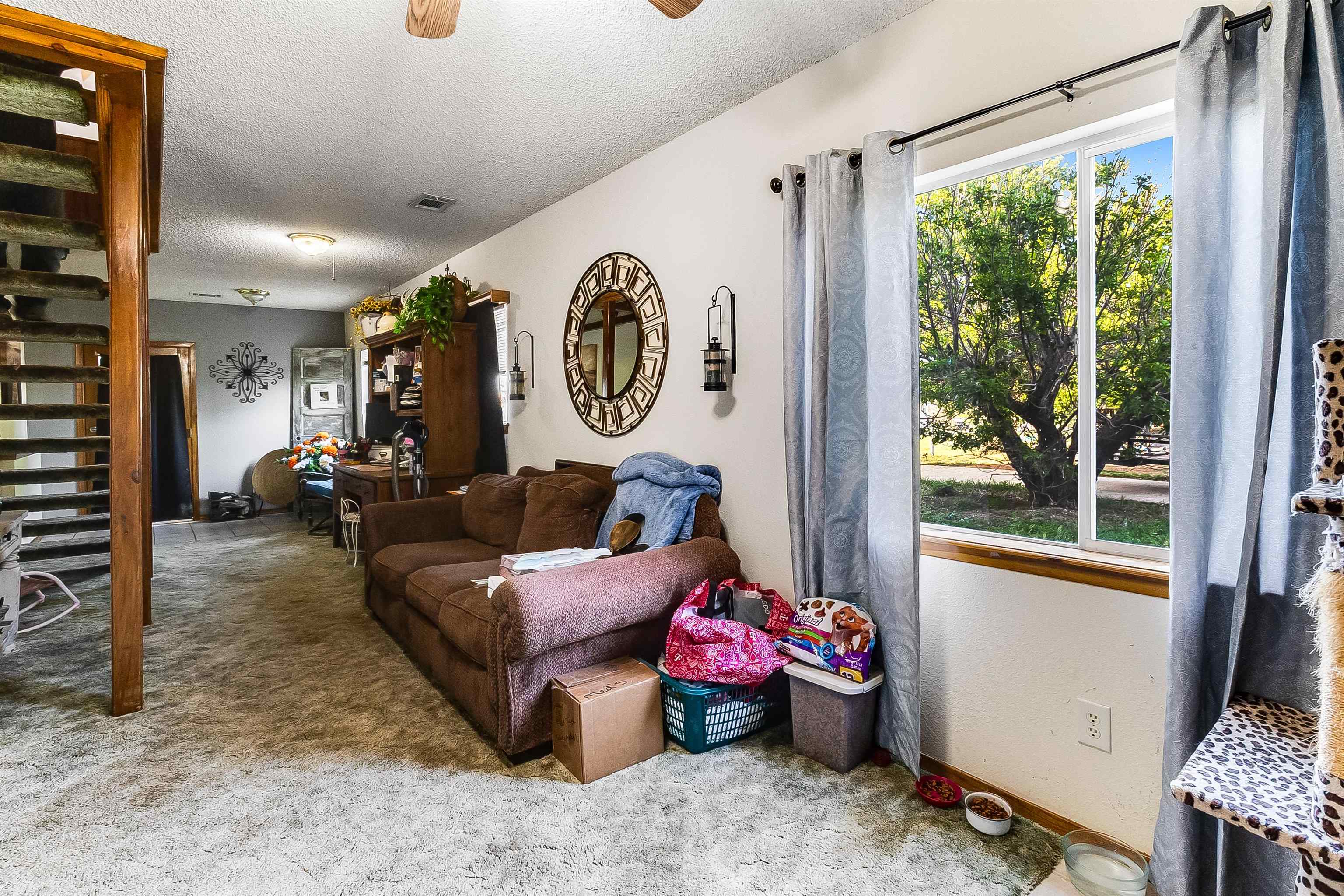 Tow Condo: 288 Ballard Street