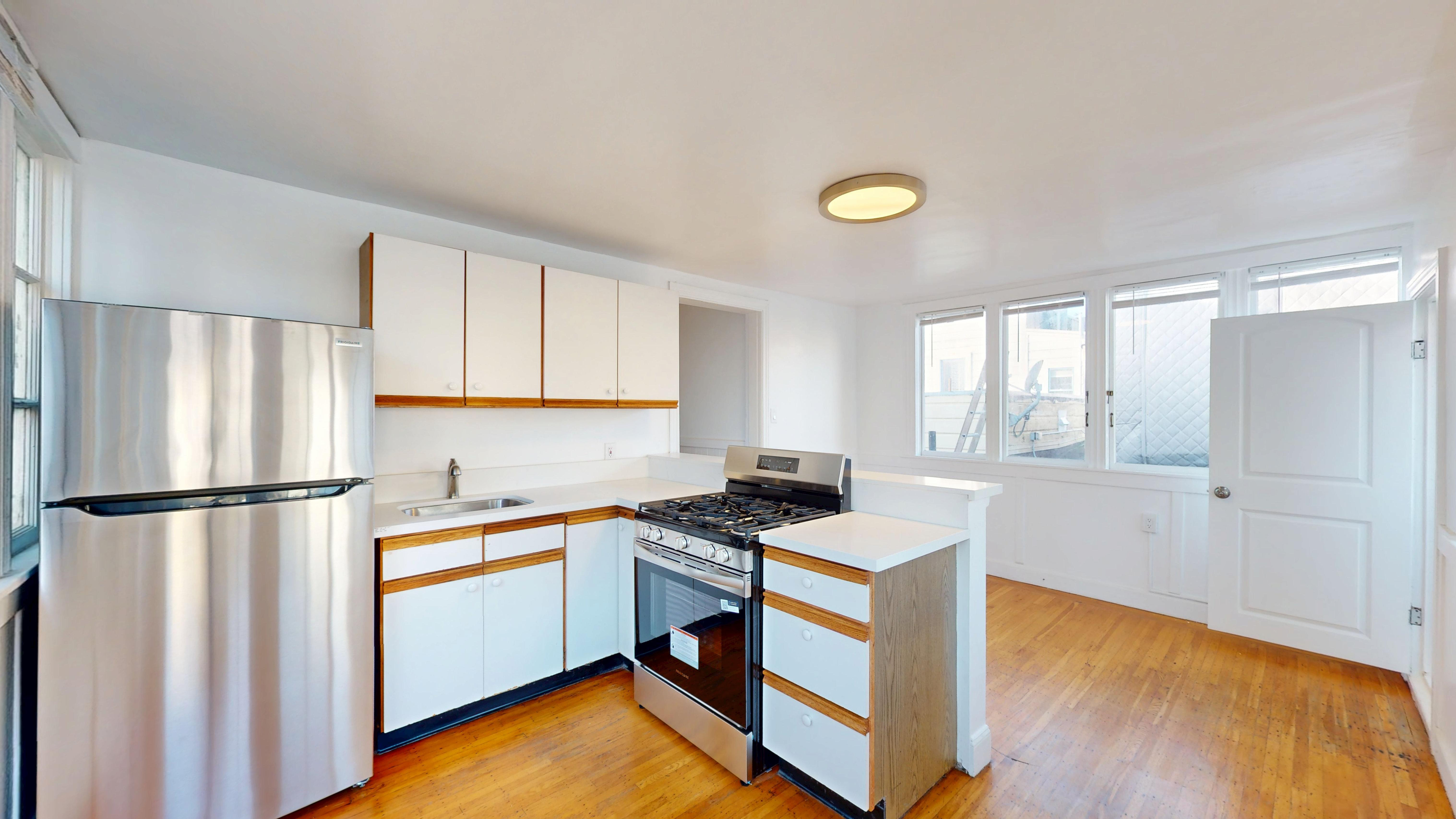 San Francisco Condo: 674 Haight St