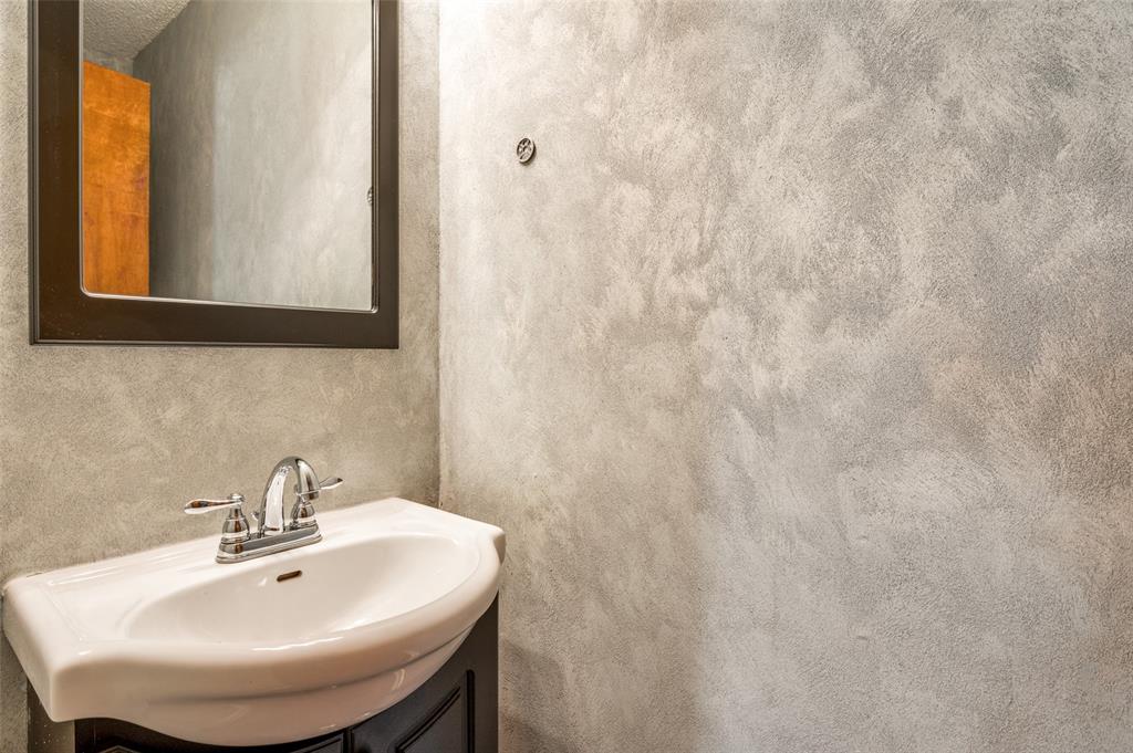 Carrollton Condo: 3801 Silver Maple Drive