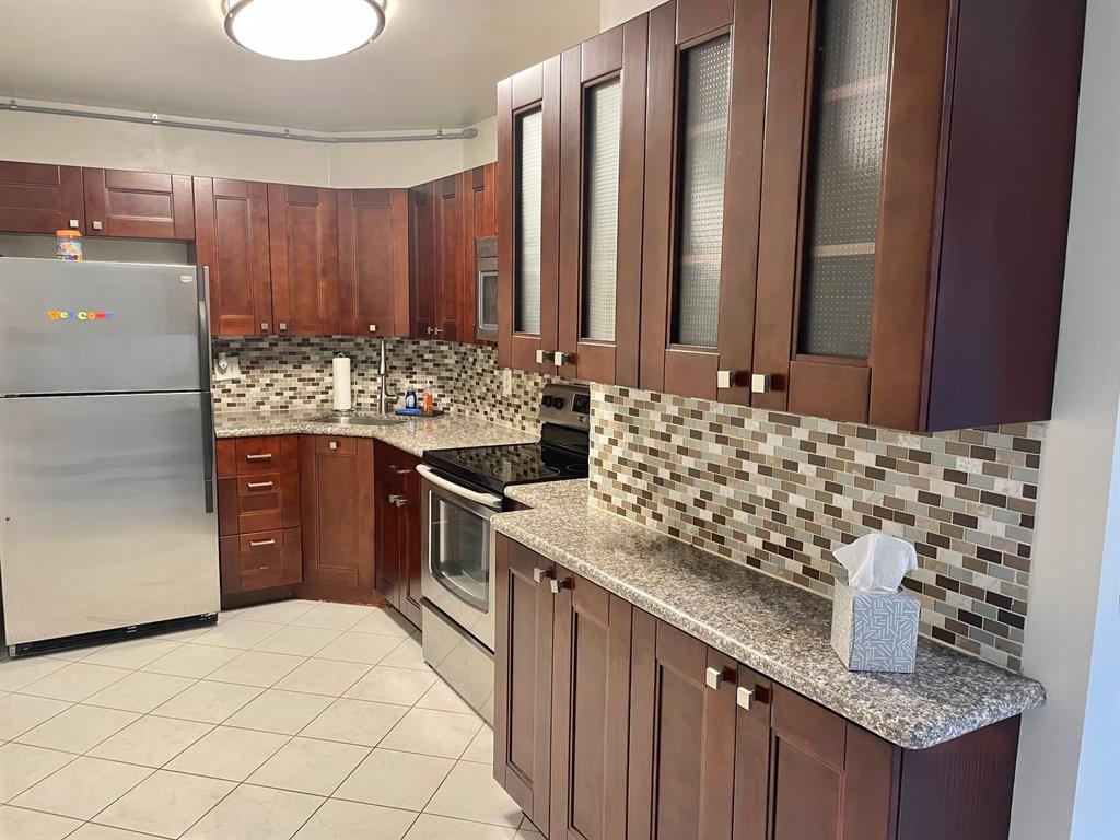 Wilton Manors Condo: 140 Northeast 19th Court