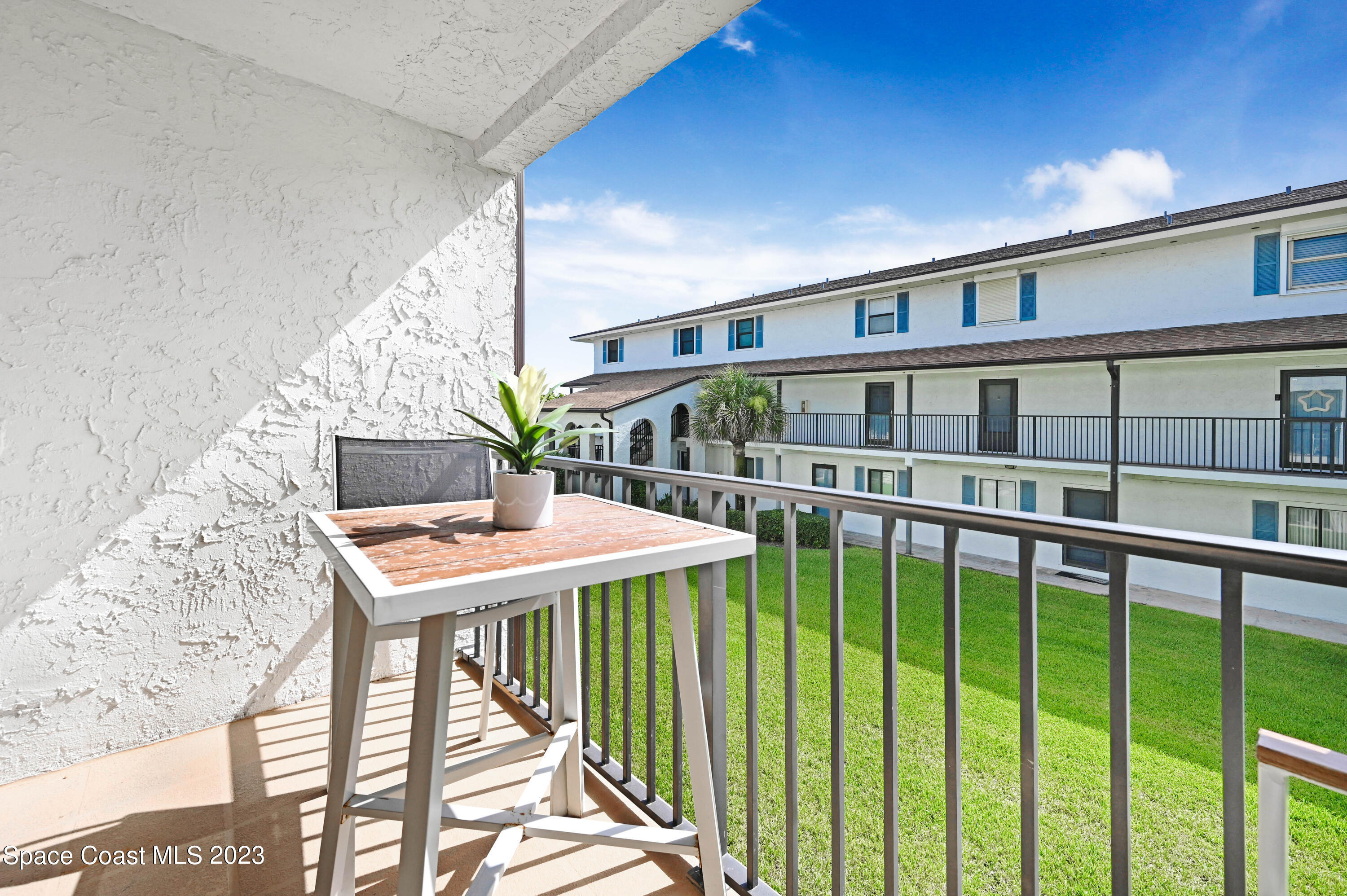 Satellite Beach Condo: 199 Jimmy Buffett Mem Highway