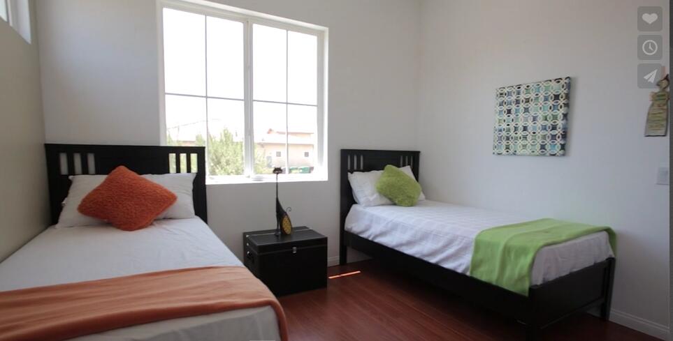 Coachella Condo: 86155 Pinot Noir Lane