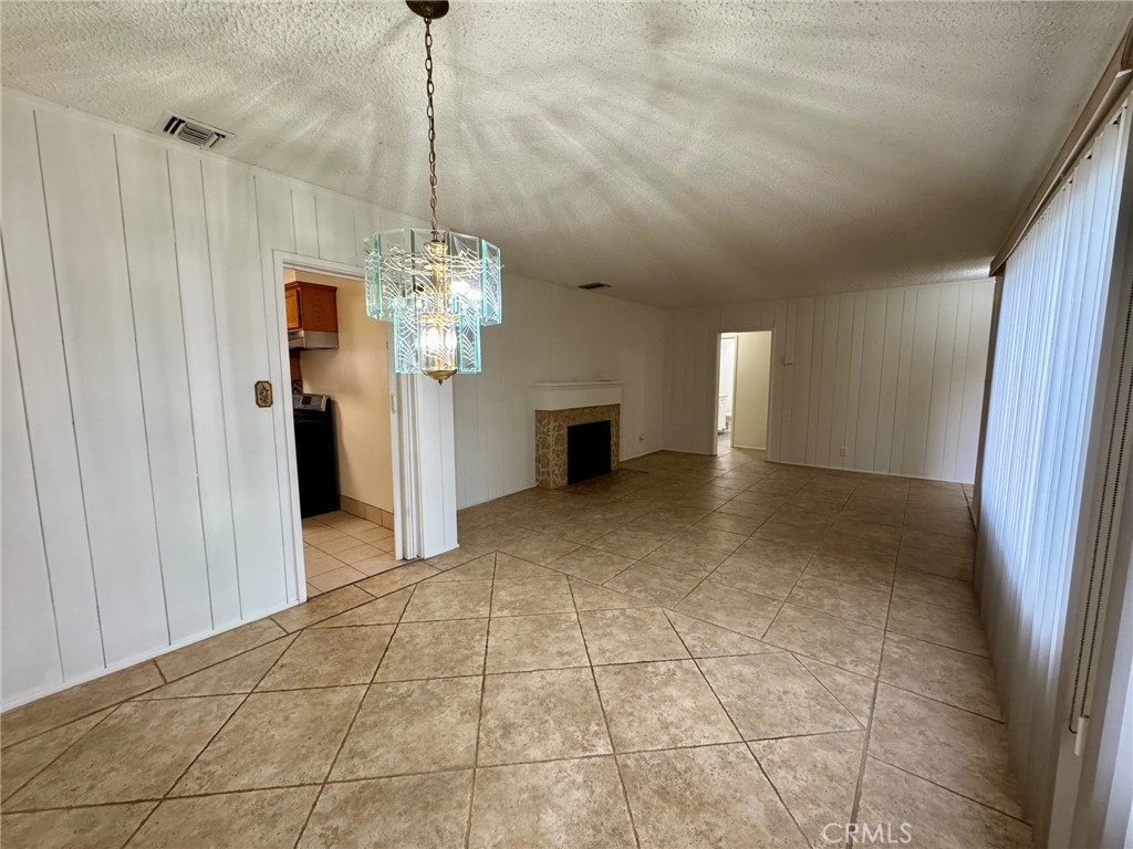 Los Angeles Condo: 9621 Haas Avenue