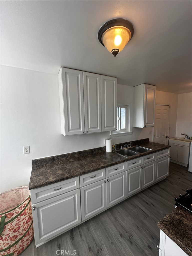 Carson Condo: 1047 East Spicer Street