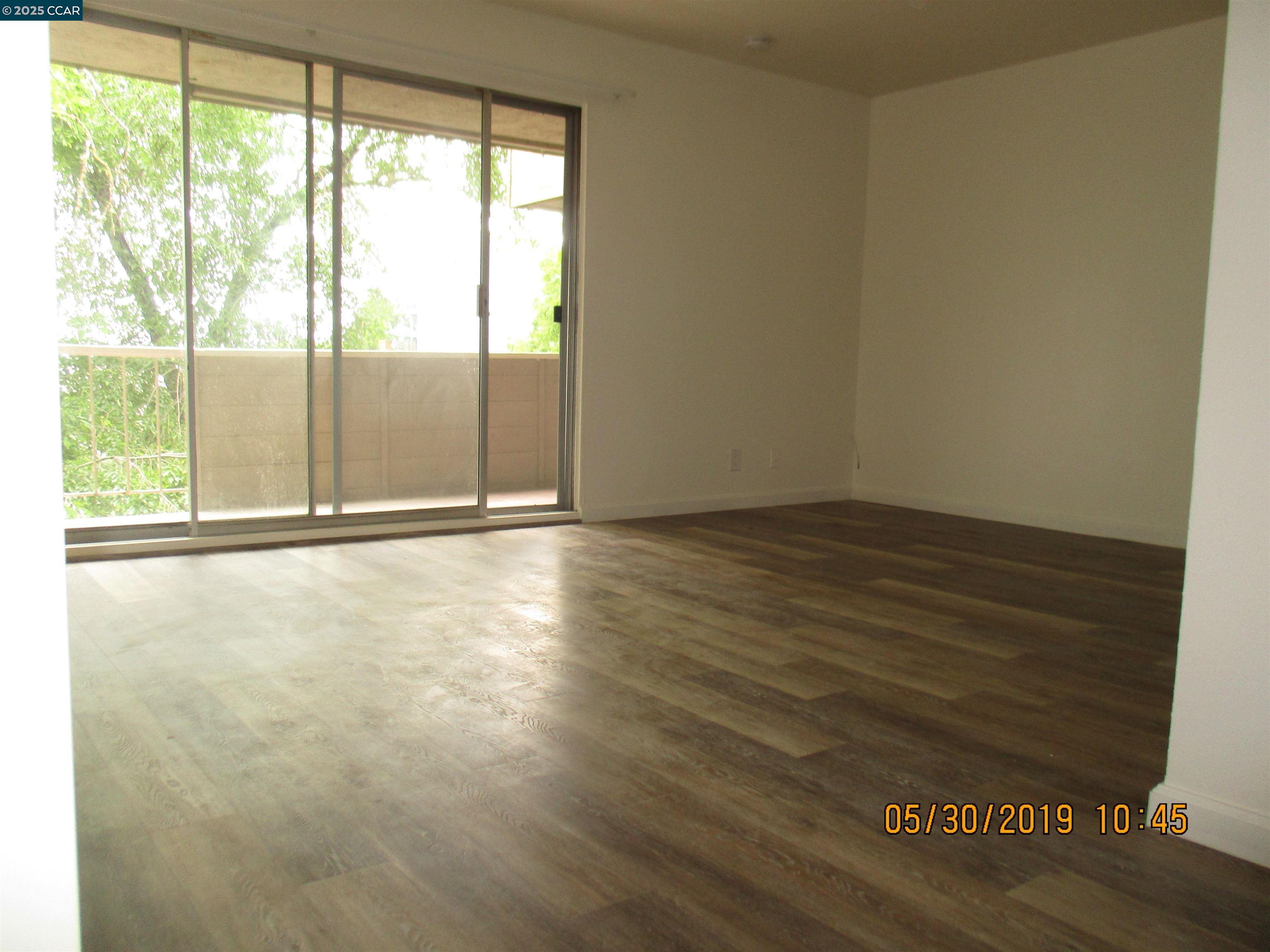 Richmond Condo: 420 Golden Gate Avenue