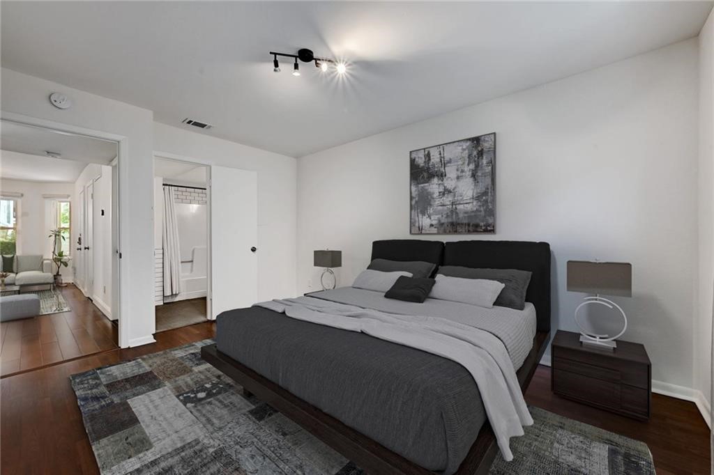 Austin Condo: 2104 Cullen Avenue