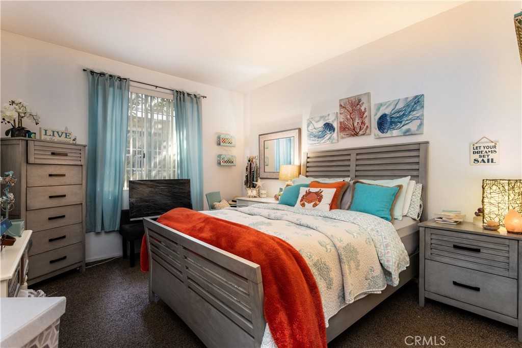 Playa del Rey Condo: 8500 Falmouth Avenue