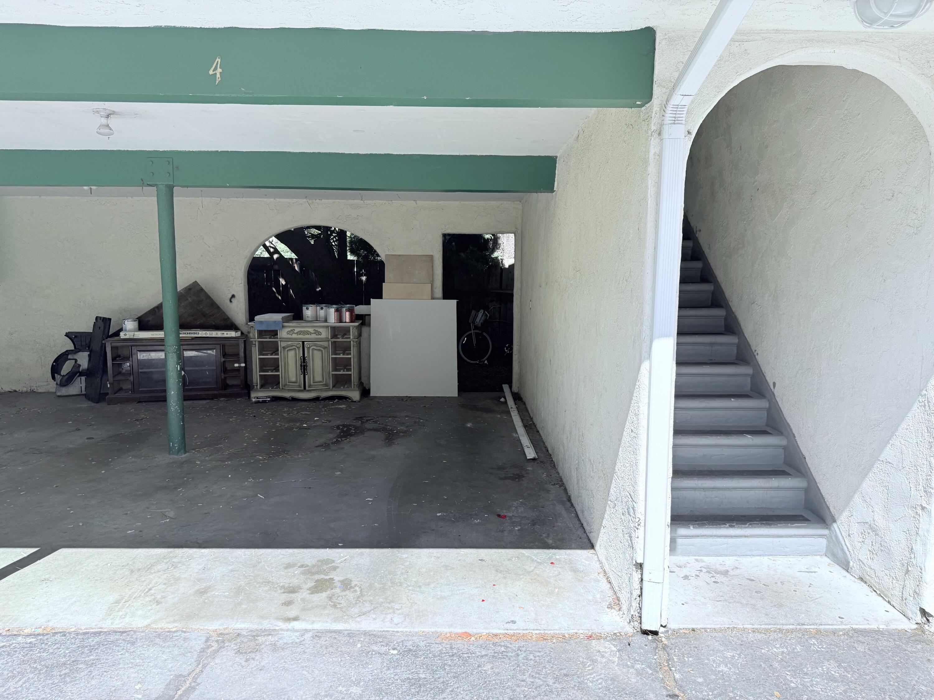 Santa Barbara Condo: 1027 San Andres Street