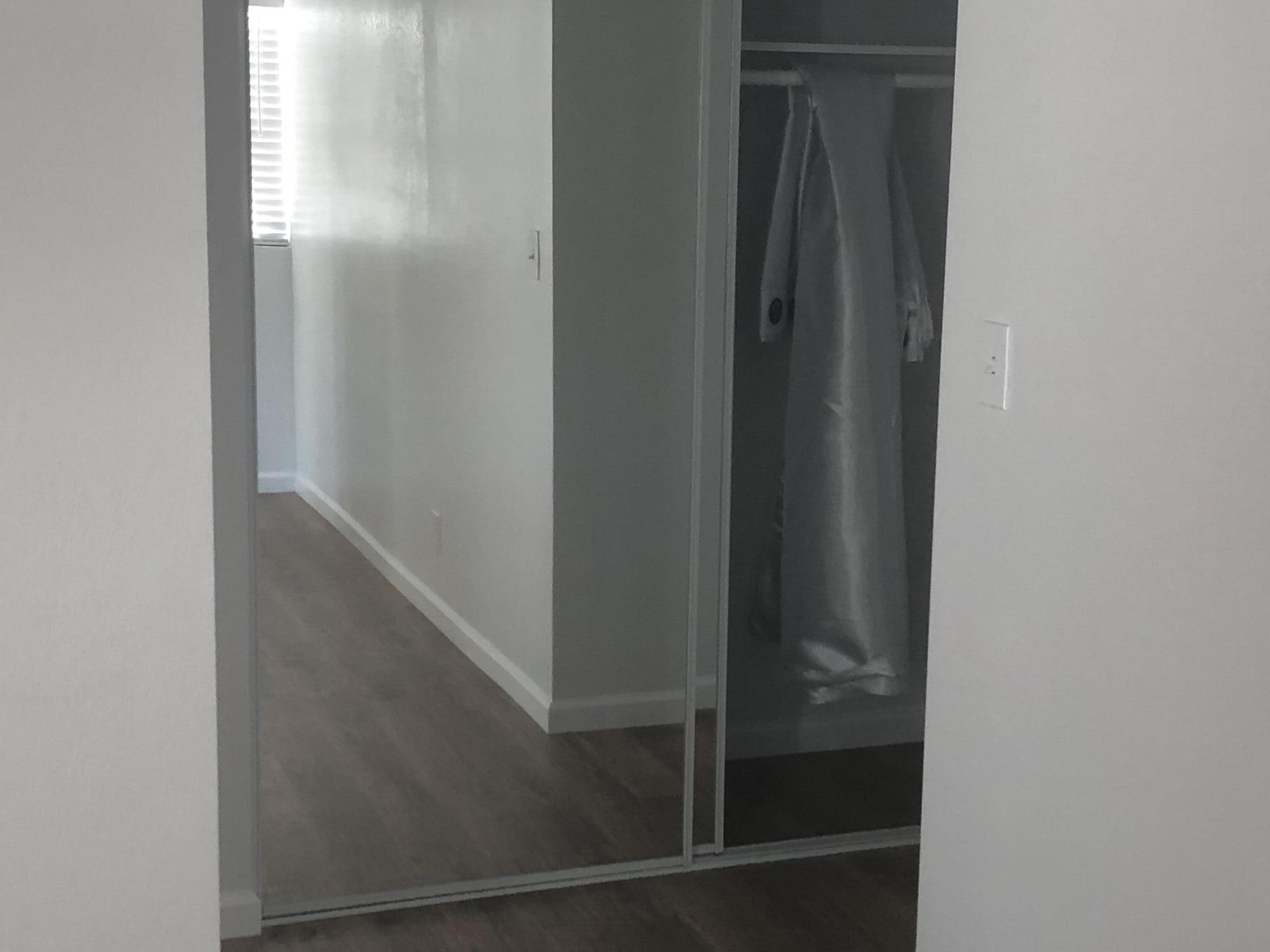 Santa Barbara Condo: 809 Bath Street