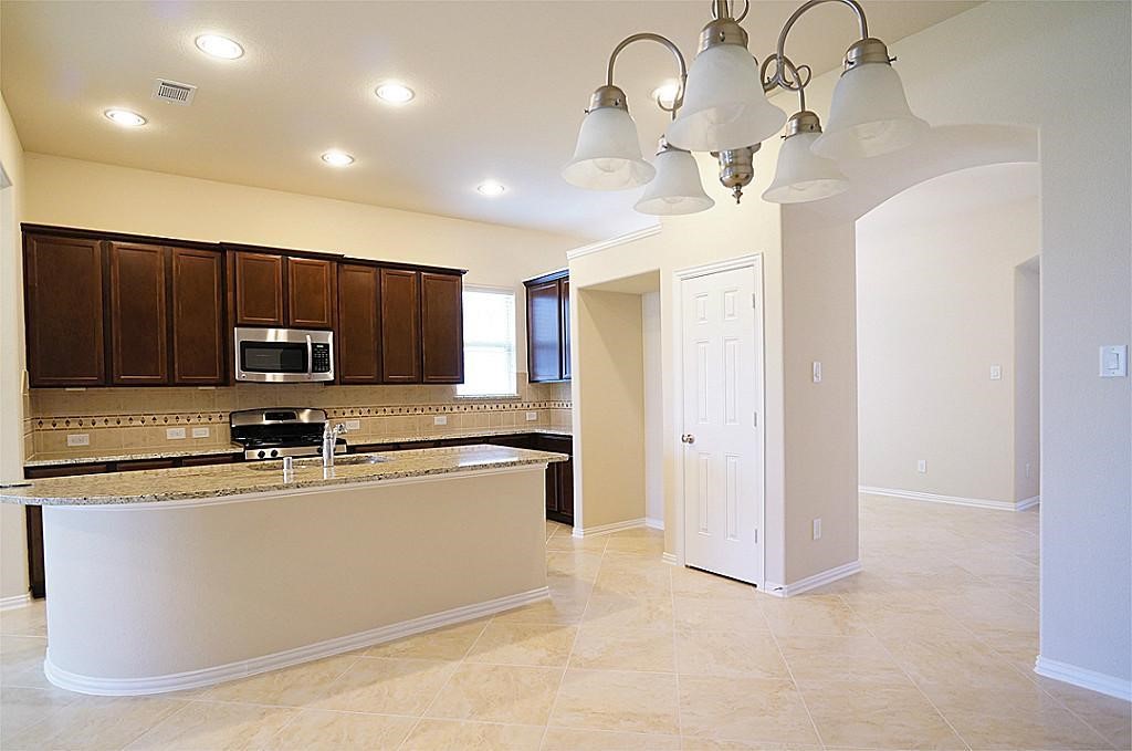 Katy Condo: 29015 Davenport Drive