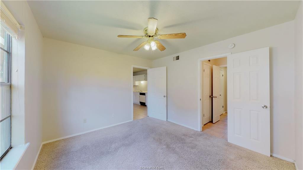 College Station Condo: 801 San Pedro Drive