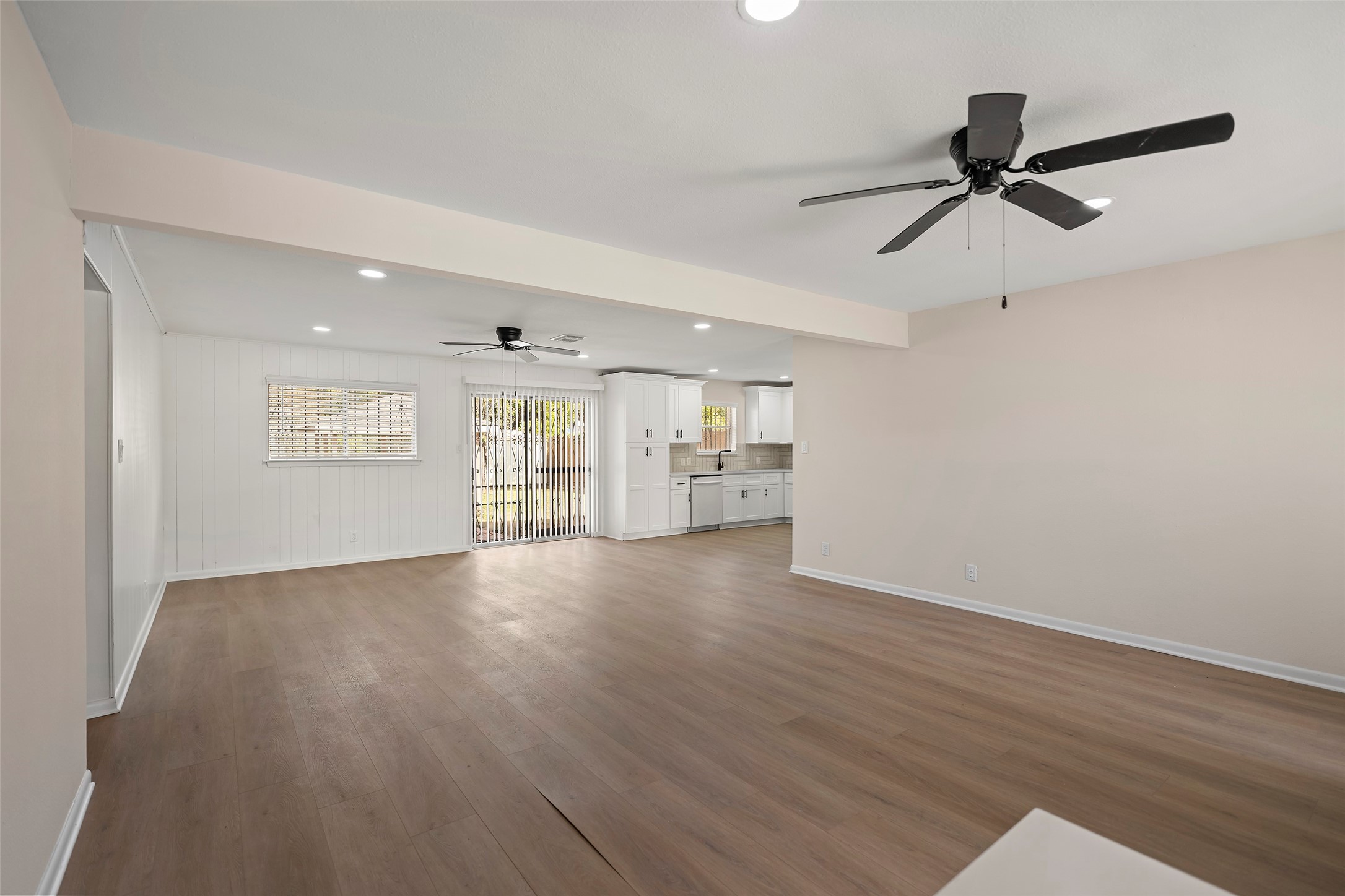 Houston Condo: 3613 Crandon Street