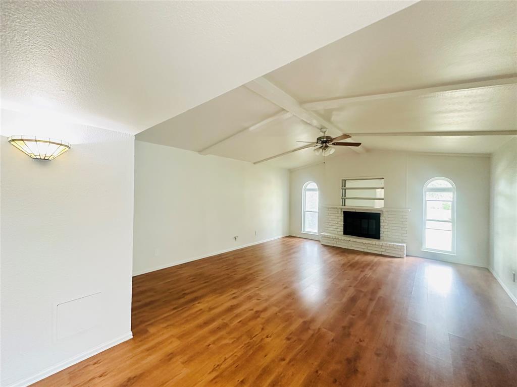 Carrollton Condo: 1814 Woodbury