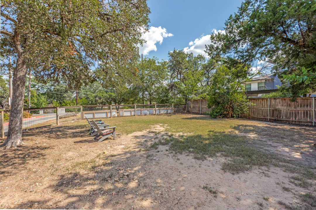 Austin Condo: 3604 Clawson Road
