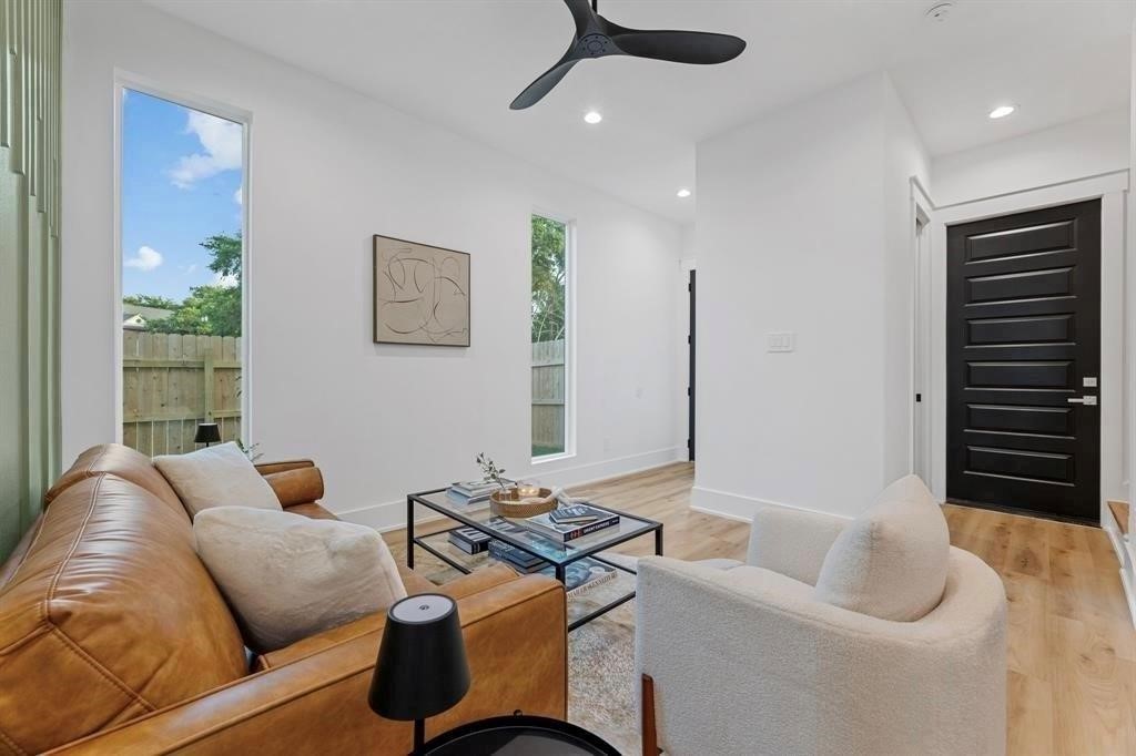 Conroe Condo: 518 Clinton Street