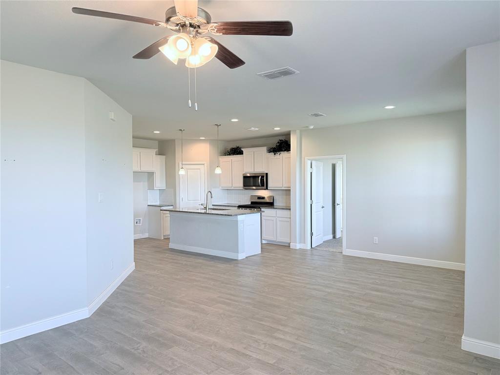 Cleburne Condo: 1908 Albany Lane