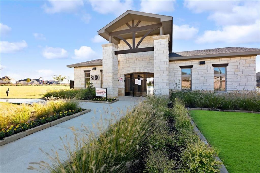 Dallas Condo: 8031 Sunflower Lane