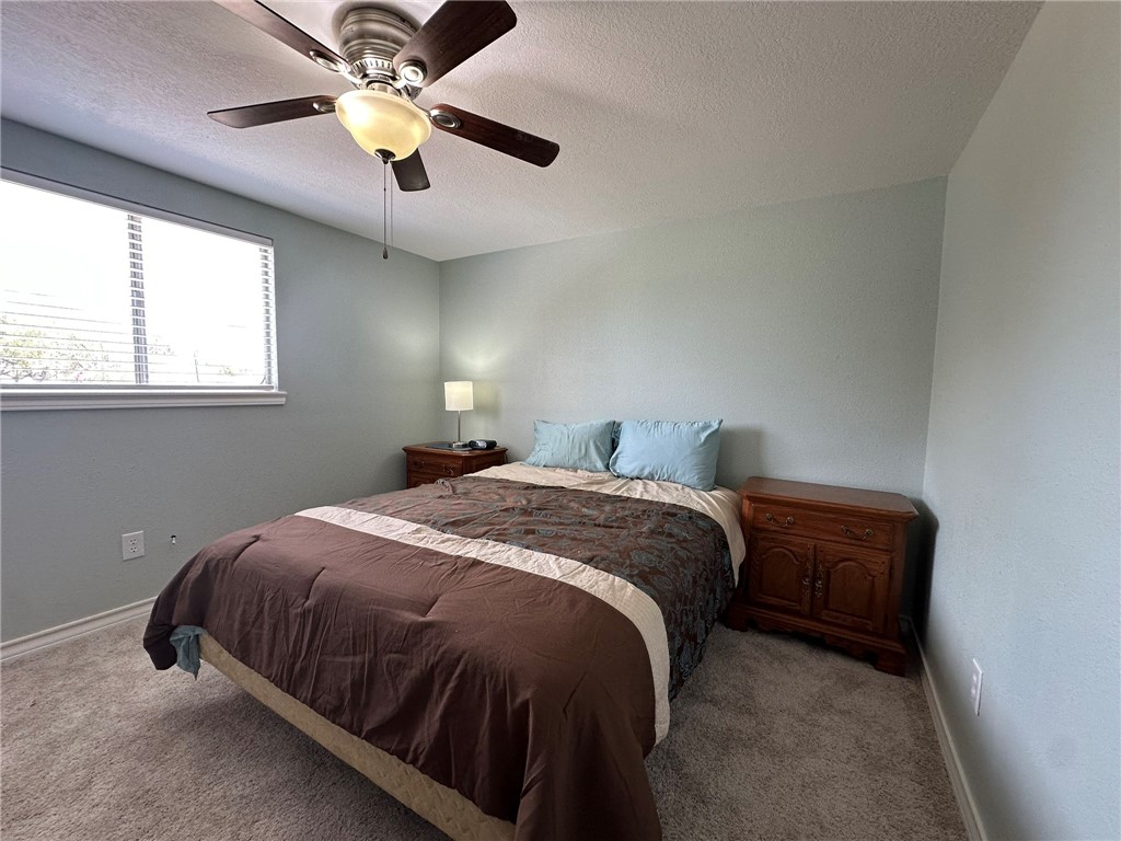 Gregory Condo: 201 Volpe Circle