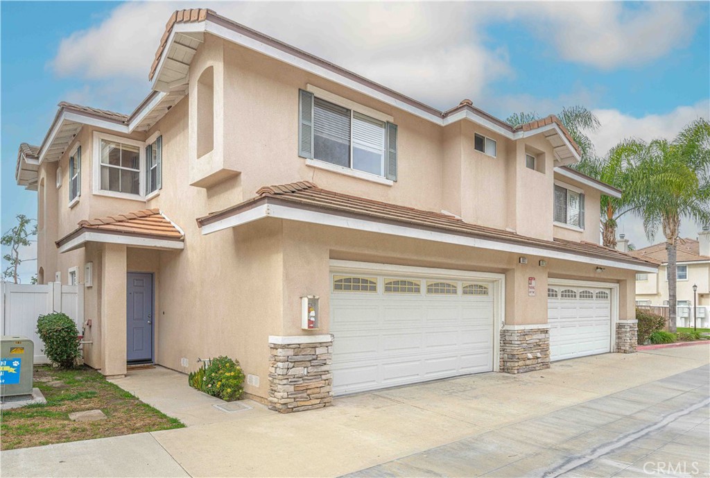 Cypress Condo: 9027 Primavera Lane