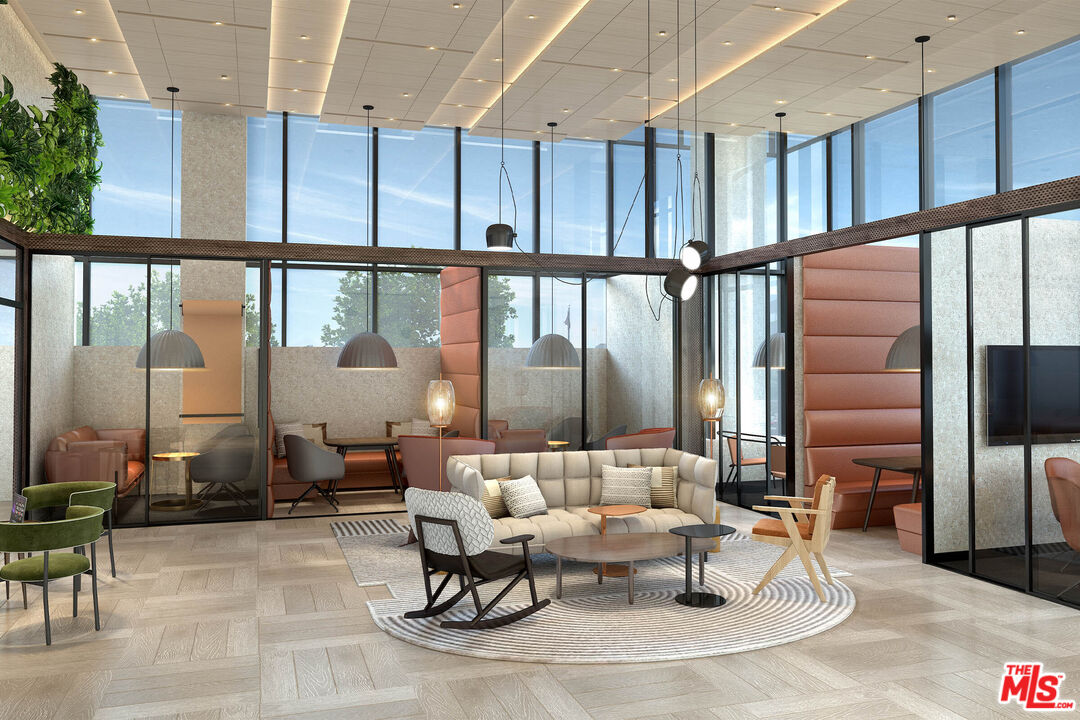 Los Angeles Condo: 3545 Wilshire Boulevard