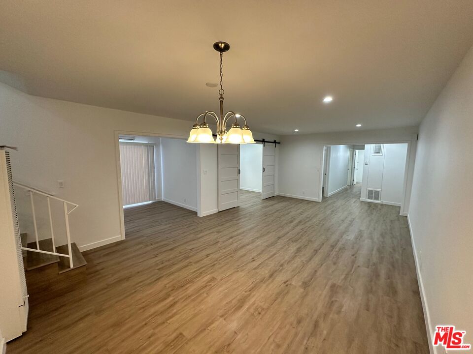 Canoga Park Condo: 7314 Variel Avenue