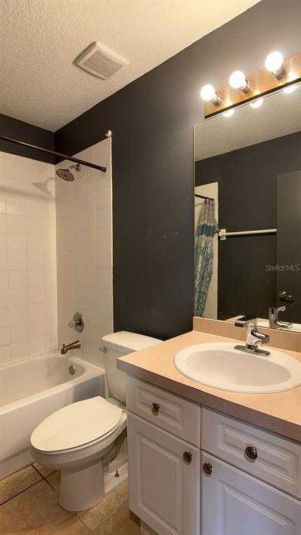 Davenport Condo: 211 Caribbean Drive