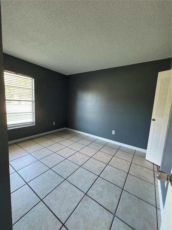 Deltona Condo: Undisclosed Address