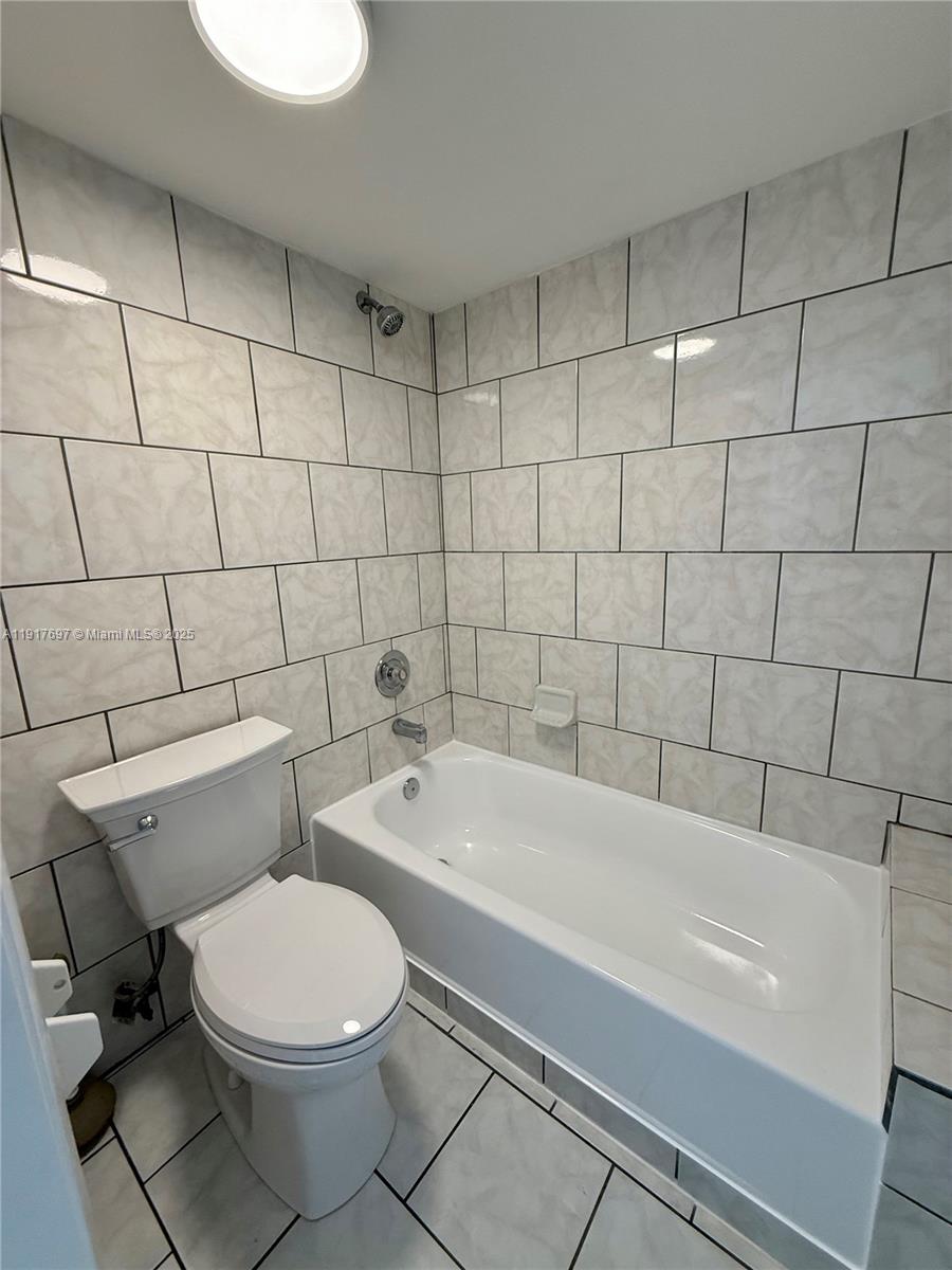 Homestead Condo: 1303 South Liberty Avenue