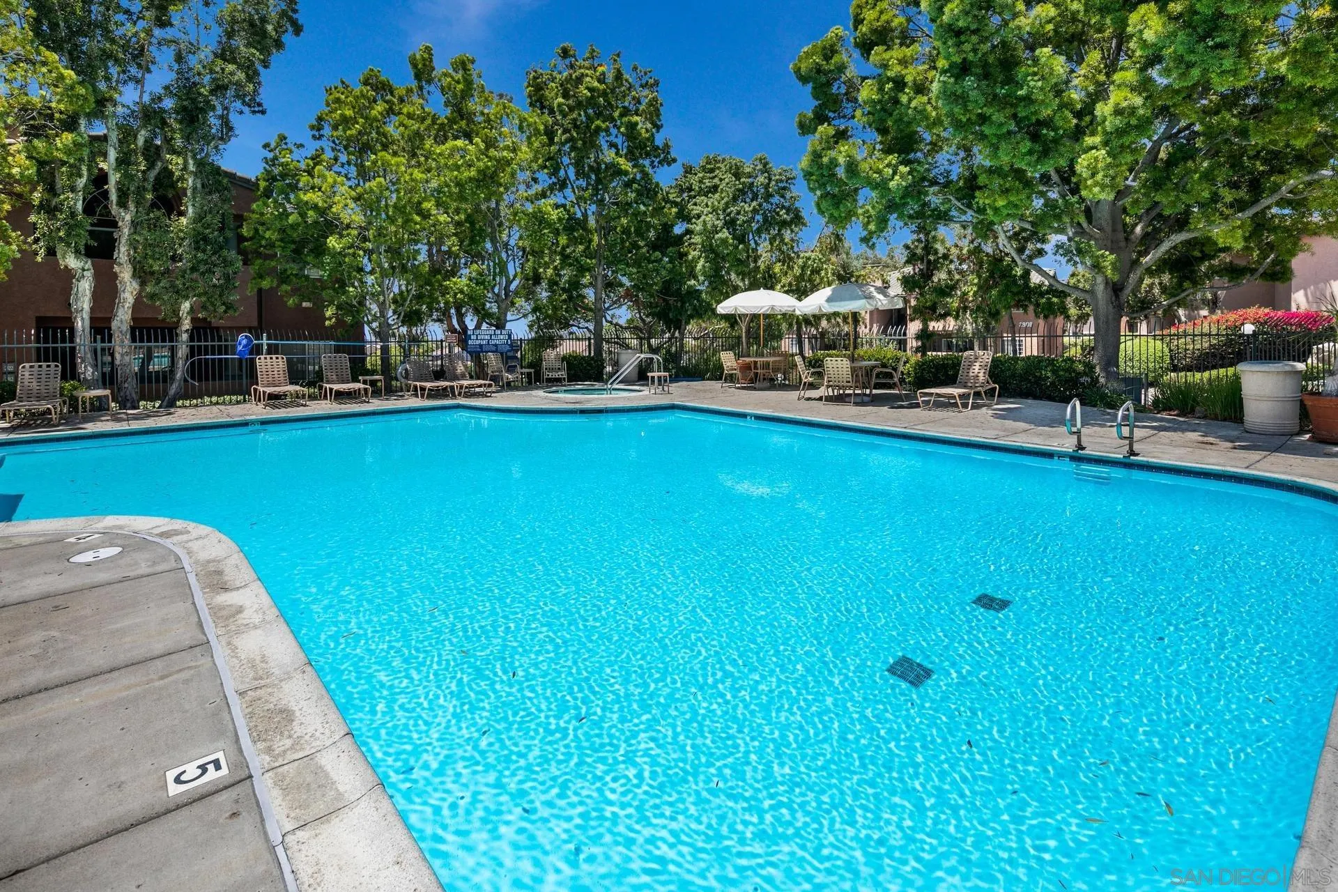 San Diego Condo: 17161 Alva Road