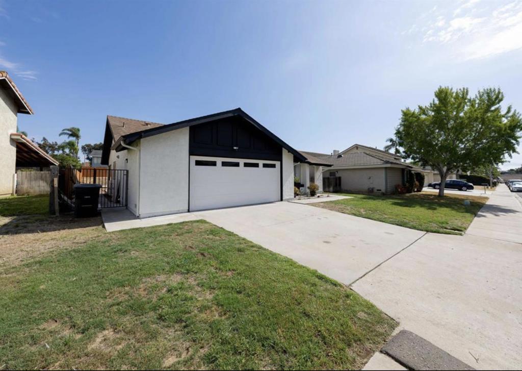 Chula Vista Condo: 748 Cholla Road