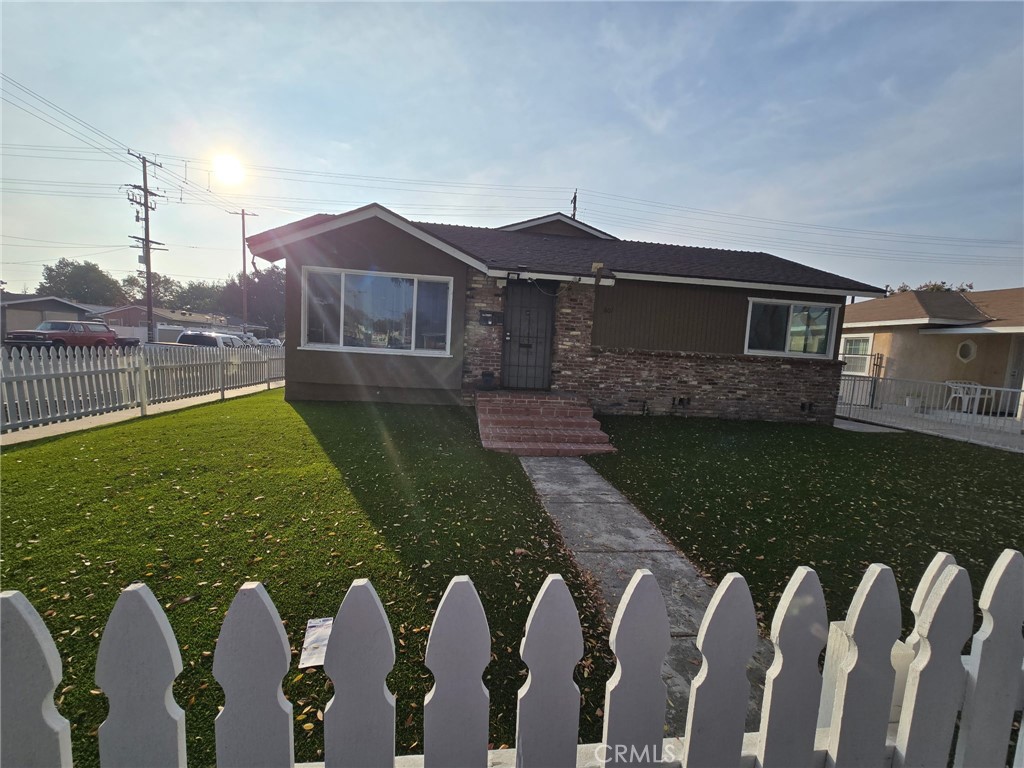 Anaheim Condo: 801 North Sabina Street